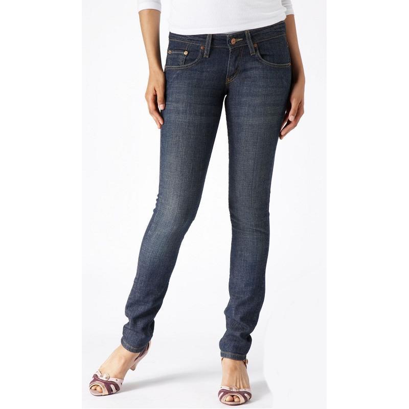 levi's 524 skinny jeans